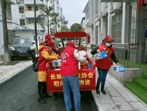 淮濱縣新春溫馨日常，友情、愛與陪伴的旅程