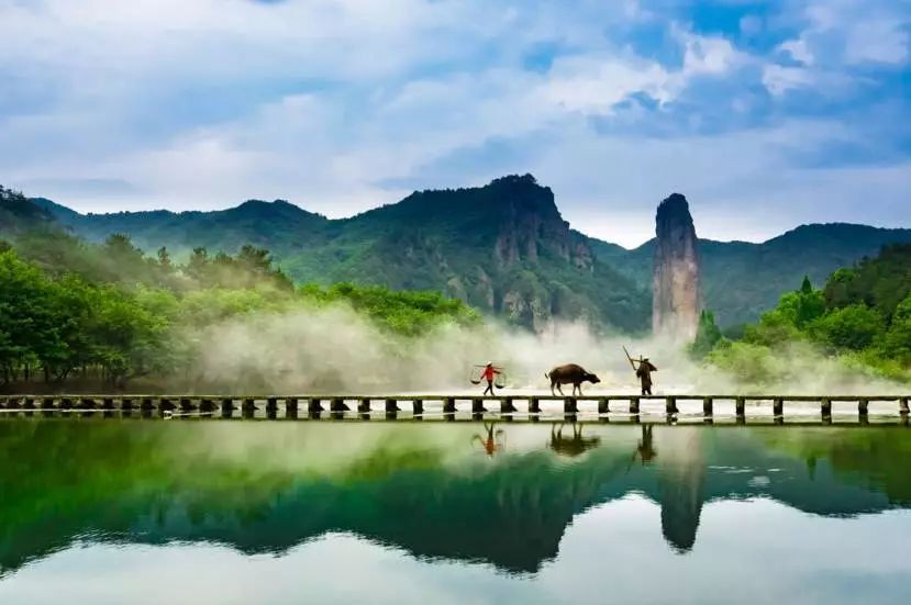 跟隨李雨婷探索自然美景，奇妙旅程的啟程日（2024年11月14日）